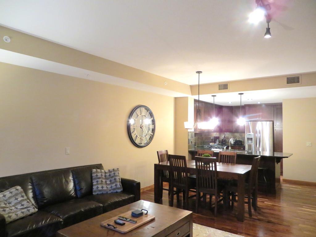 Luxury Canmore Vacations Esterno foto