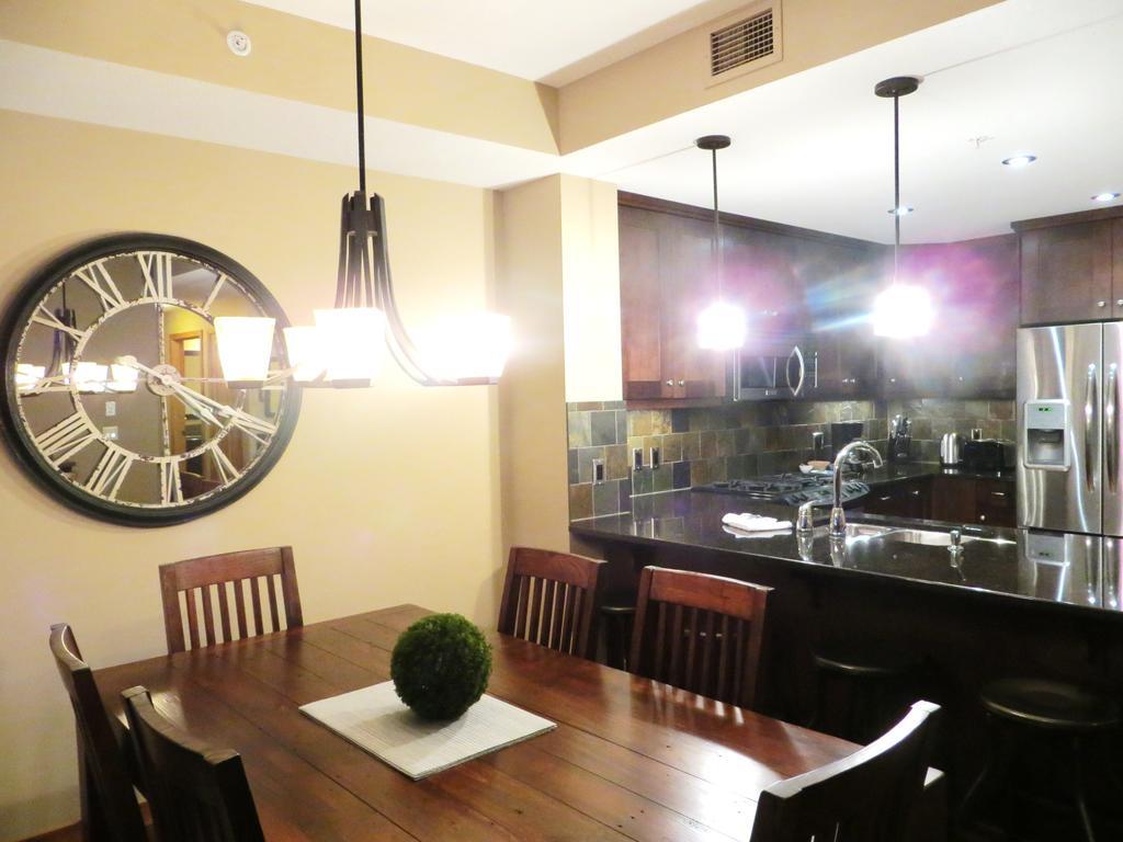 Luxury Canmore Vacations Esterno foto