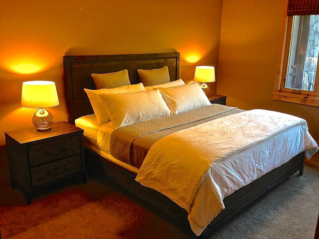 Luxury Canmore Vacations Esterno foto