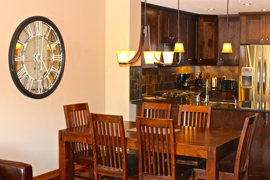 Luxury Canmore Vacations Esterno foto