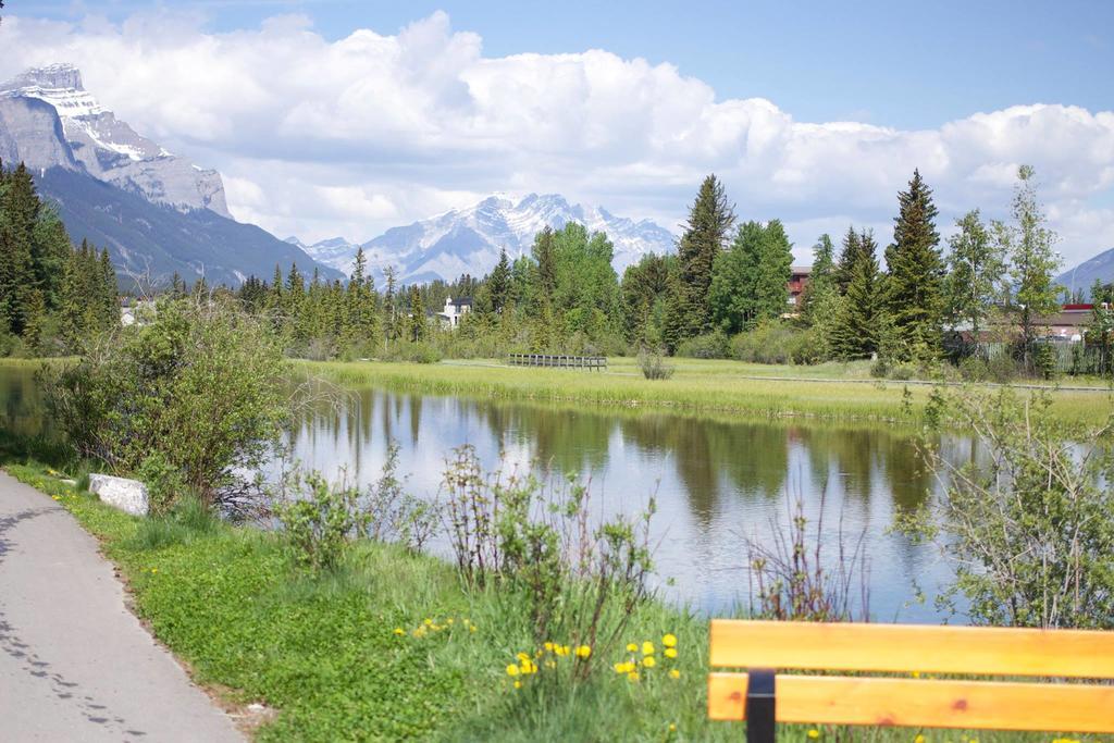 Luxury Canmore Vacations Esterno foto